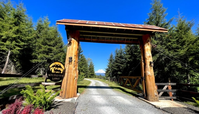 Lodge Entrance Driveway