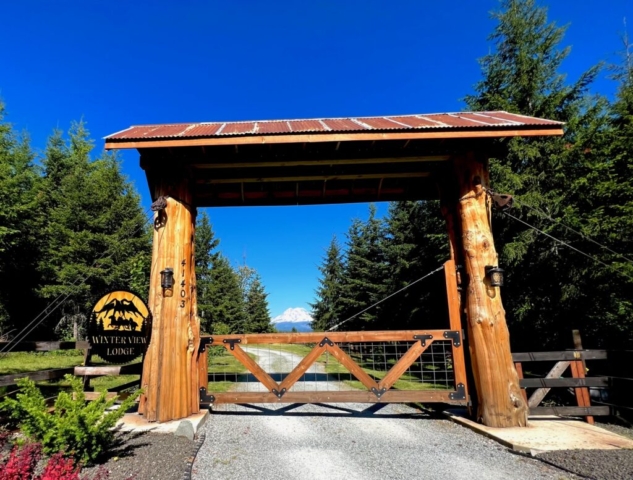 Winter View Lodge Entrance Gate